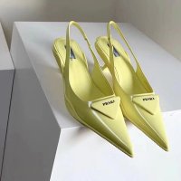 дамски елегантни обувки Prada 35-40 реплика , снимка 8 - Дамски елегантни обувки - 32551544