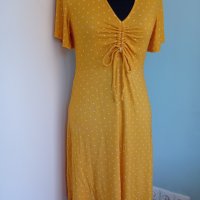 Жълта рокля М, Cubus, снимка 1 - Рокли - 32614879