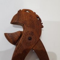 Дървена винтидж лешникотрошачка, снимка 2 - Антикварни и старинни предмети - 33590485
