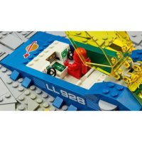 Комплект Lego Creator Expert 10497 Galaxy Explorer и Blacktron Cruiser 40580, снимка 8 - Колекции - 43222730