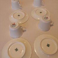 Чаши със чинийки за кафе от костен порцелан, снимка 7 - Антикварни и старинни предмети - 43126450