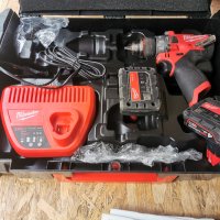 Акумулаторен ударен винтоверт Milwaukee M12FPD-402X, 12 V, 44 Nm, куфар, 2 батерии и зарядно, снимка 2 - Други инструменти - 43020329