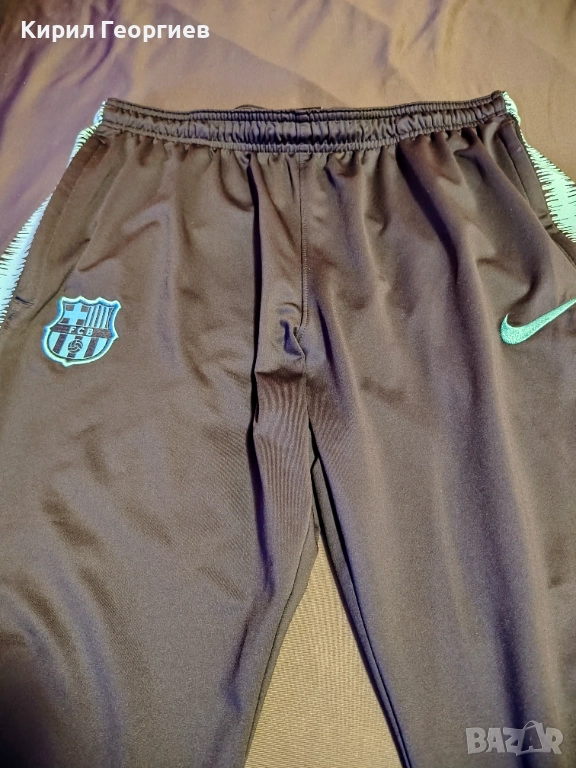 Спортно долнище Nike Barcelona., снимка 1