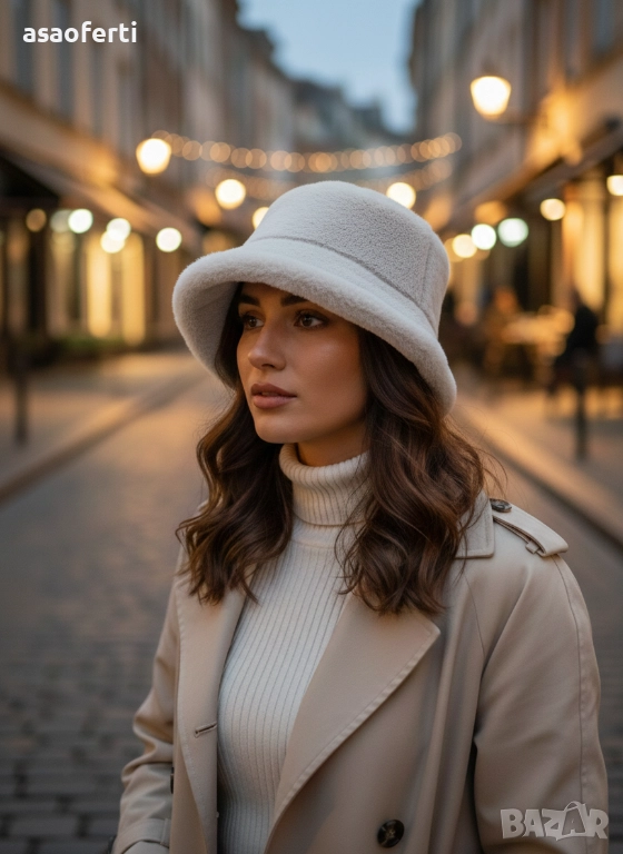 🤍 Пухкава Зимна Шапка (Bucket Hat) – Топъл Плюш в Елегантно Сиво/Екрю, снимка 1