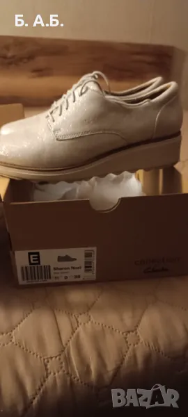 Продавам дамски обувки Clarks , снимка 1
