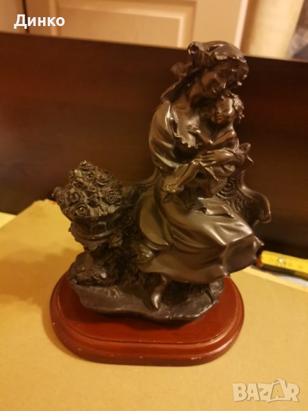 Порцеланова фигурка 22см., снимка 1