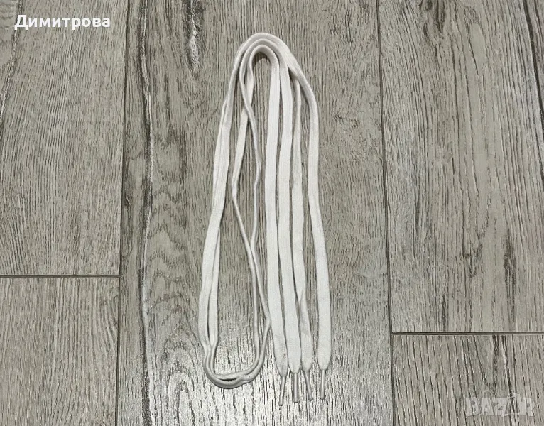 Бели вързалки 115см., снимка 1