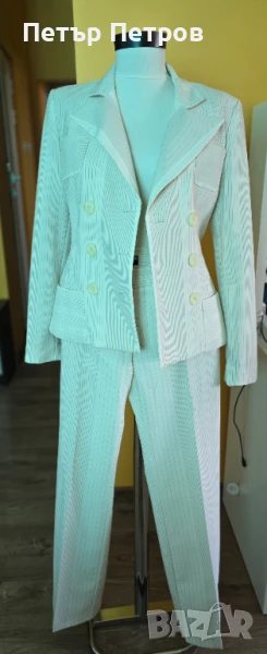 Дамски костюм (може и на части), снимка 1