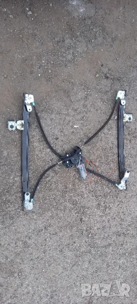 Стъклоповдигач Chrysler Voyager IV, снимка 1