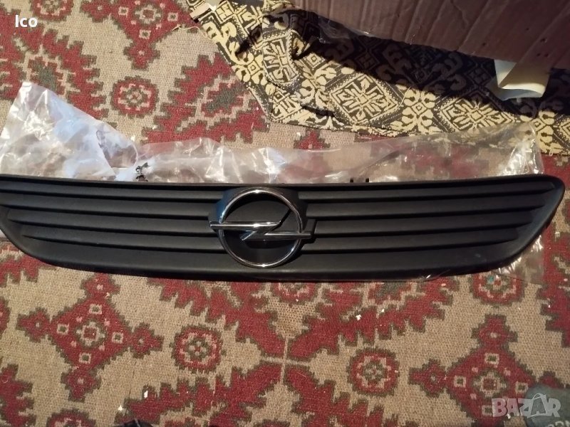 Оригинална решетка за Opel Astra G, снимка 1