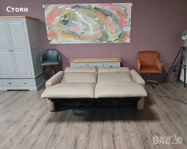 Италиански кожен диван тройка с електрически релаксиращ механизъм, снимка 11 - Дивани и мека мебел - 50059092