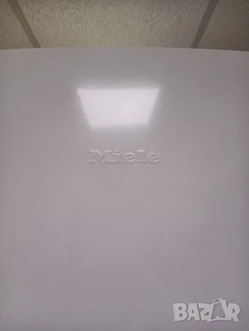 Като нов комбиниран хладилник с фризер Miele No frost Made in Germany 2 години гаранция!, снимка 6 - Хладилници - 48872976