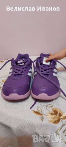 Дамски маратонки адидас.Оригинални. Чисто нови., снимка 3 - Маратонки - 49341855