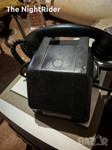 Стар телефон, снимка 2 - Антикварни и старинни предмети - 53140688