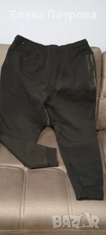 долнище Nike Tech original размер XL, снимка 3 - Спортни дрехи, екипи - 51853462