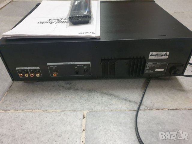 Digital audio tape deck / Dat audio Sony DTC-750 С ръководството за употреба и дистанционно управлен