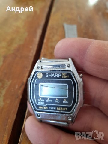 Стар електронен часовник Sharp, снимка 3 - Антикварни и старинни предмети - 39231992