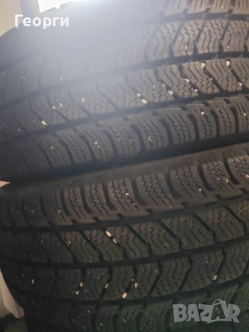 2бр.зимни гуми 215/60/17C Semperit, снимка 6 - Гуми и джанти - 52742149