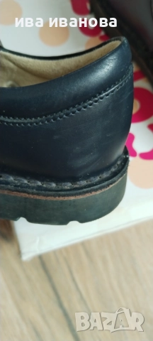 Детски обувки естесъвена кожа, снимка 4 - Детски обувки - 51687886