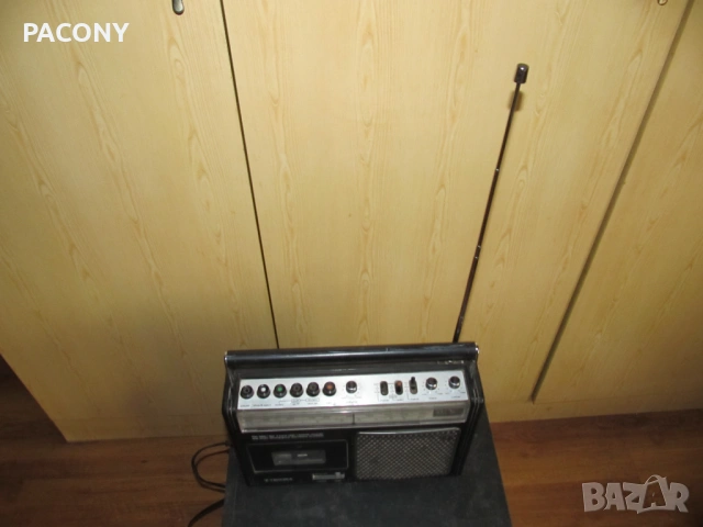 Японски радио касетофон TEKNIKA  made in Japan, снимка 4 - Радиокасетофони, транзистори - 51788631