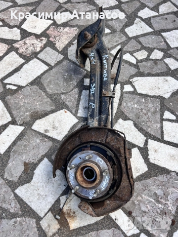 Шенкел главина задна десен за Шевролет каптива 2.0 CDTI. 4X4. 150кс. 2008г