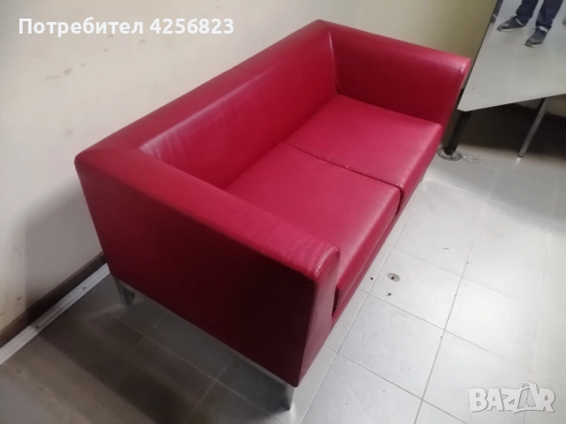 Червен кожен - екокожа офисен диван, снимка 2 - Дивани и мека мебел - 51832072