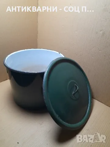 Соц Стара Голяма Емайлирана Тенджера Казан 30.литра, снимка 3 - Антикварни и старинни предмети - 48605378