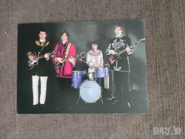 Продавам пощенски картички с български артисти , певци и певици,групи,космонавти, снимка 12 - Филателия - 39314217