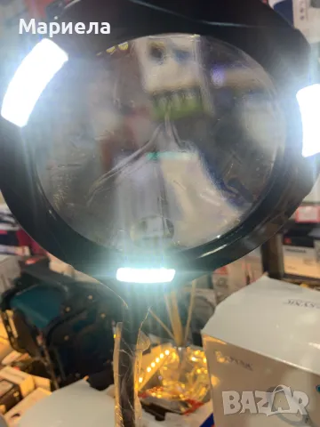 LED акумулаторна лупа-х5;х10 със светлина/2-в-1 настолна лампа и скоба 3 цветни режима, снимка 12 - Други стоки за дома - 48750924