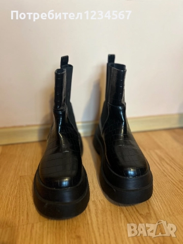 Нови боти 36 номер, снимка 4 - Дамски боти - 51887143