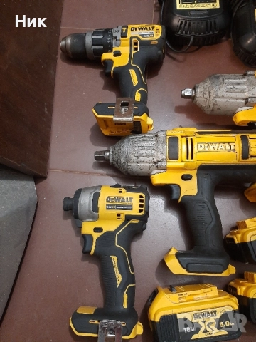 Машини DEWALT 18v, снимка 3 - Винтоверти - 51604226