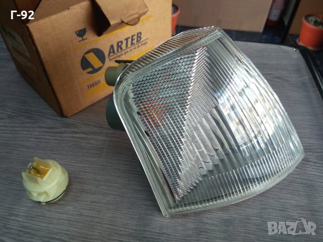 0570089**NEU**ARTEB**OPEL**OMEGA A**Мигач,ДЕСЕН(бял)**09.1986-03.1994