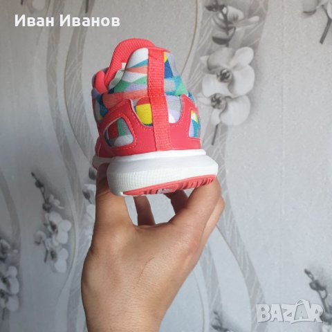 Детски маратонки Adidas Hyperfast 2.0 CF  номер 33,5-34, снимка 3 - Детски маратонки - 40231606