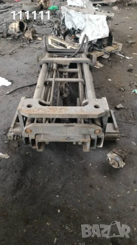 Мотокарна мачта голяма Триплекс Висока 2м.  С изравнител  става за закрити помещения  , снимка 2 - Други машини и части - 50498962