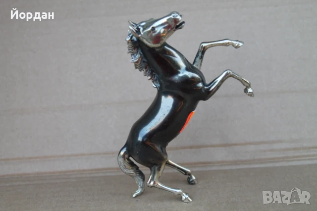 Сребърна фигурка-Кон, снимка 5 - Други ценни предмети - 51392694