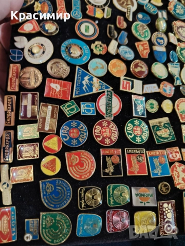 Винтидж Значки. 150 бр. , снимка 2 - Антикварни и старинни предмети - 52776837