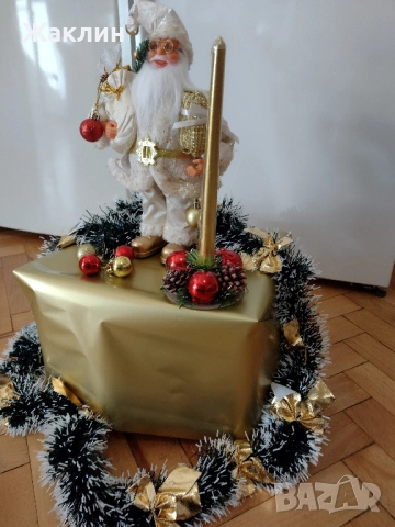 Коледна украса - дядо Коледа, свещник, гирлянди, топки, снимка 3 - Коледни подаръци - 52546124