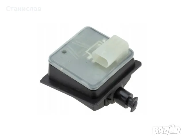 Mercedes CLA-Class C118 Моторче за заключване на резервоар 