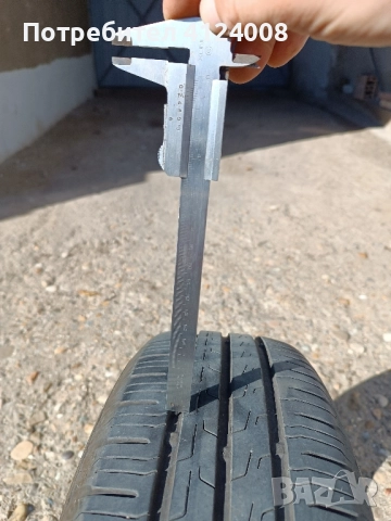 Летни гуми Continental, снимка 2 - Автомобили и джипове - 52509018