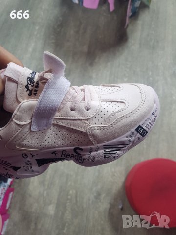 Обувки, снимка 3 - Детски обувки - 42980926