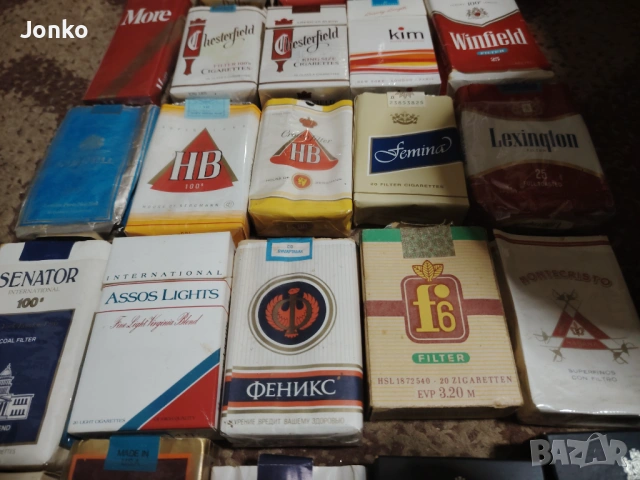 Стари цигарени опаковки, снимка 9 - Колекции - 53141277