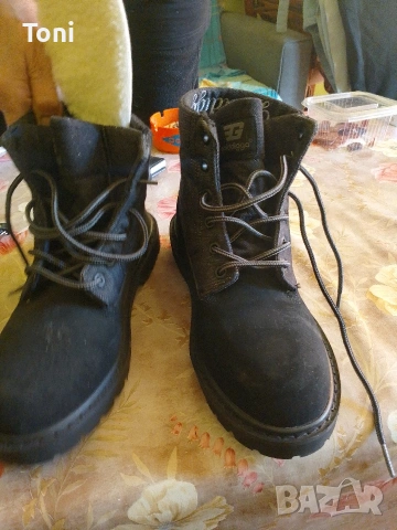 обувки golddigga uk6 euro -39.5 за жена момиче , снимка 3 - Дамски ежедневни обувки - 53604122