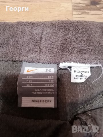 Дамски спортен панталон Nike , снимка 4 - Спортни екипи - 37652664