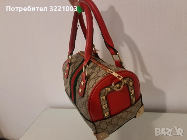 Дамска чанта Gucci, снимка 7 - Чанти - 53494674