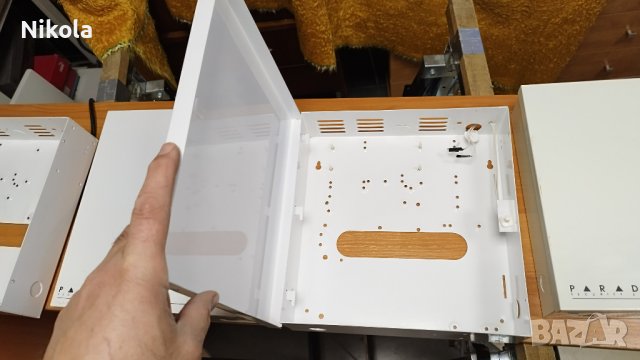 Paradox метална кутия за СОТ централа - 8 бр., снимка 9 - Други - 44120249