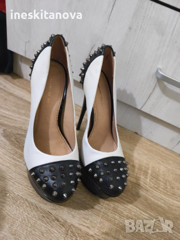 Токчета с платформа , снимка 3 - Дамски обувки на ток - 53346327