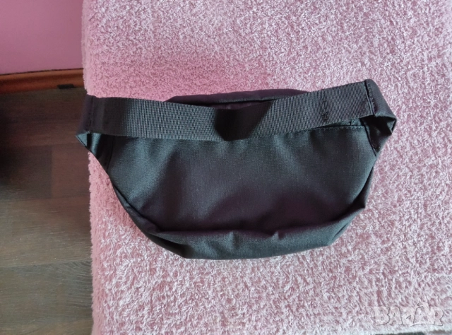 Чантичка за носене в ръка PUMA, снимка 3 - Чанти - 52942154