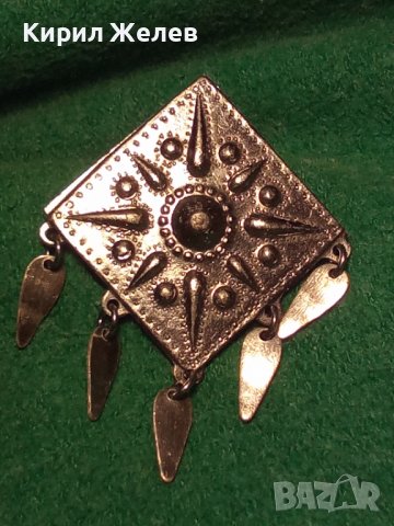 СРЕБРИСТА ВЪЗРОЖДЕНСКИ СТИЛ РЕТРО АРТ БРОШКА 4102