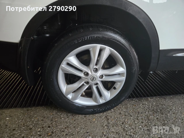 Nissan Qashqai, снимка 15 - Автомобили и джипове - 50712596