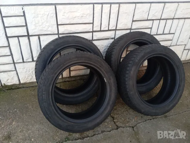 Зимни гуми 215/55 R17   DOT 2018 г, снимка 2 - Гуми и джанти - 48501834